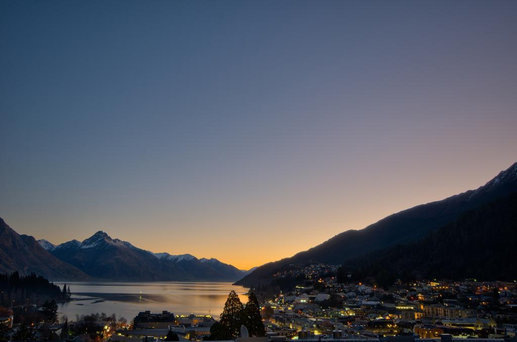 Appartement Centrally Superior à Queenstown Extérieur photo
